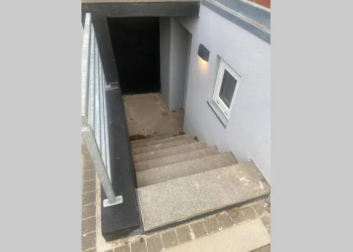 Central Kaelder Lejlighed